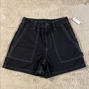 Gap, Carpenter Shorts 5”, Size 2